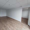 Location de bureau de 66 m² à Les Essarts-le-Roi - 78690 photo - 2