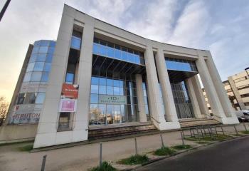 Location bureau Bordeaux (33300) - 2301 m² à Bordeaux - 33000