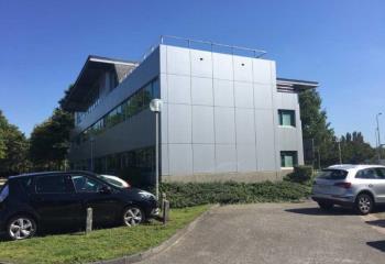 Location bureau Bordeaux (33300) - 136 m² à Bordeaux - 33000