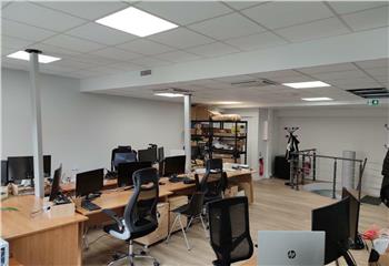 Location bureau Bordeaux (33300) - 100 m² à Bordeaux - 33000
