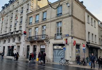 Location bureau Bordeaux (33000) - 107 m²