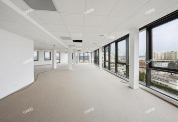 Location bureau Bordeaux (33800) - 4385 m² à Bordeaux - 33000