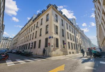 Location bureau Paris 8 (75008) - 896 m² à Paris 8 - 75008
