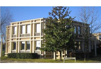 Location bureau Saint-Aubin (91190) - 170 m²
