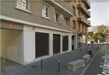 Location local commercial Grenoble (38000) - 140 m²