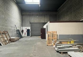 Location activité/entrepôt Bruges (33520) - 331 m²